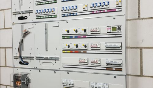 Schaltgerätekombination geschlossen